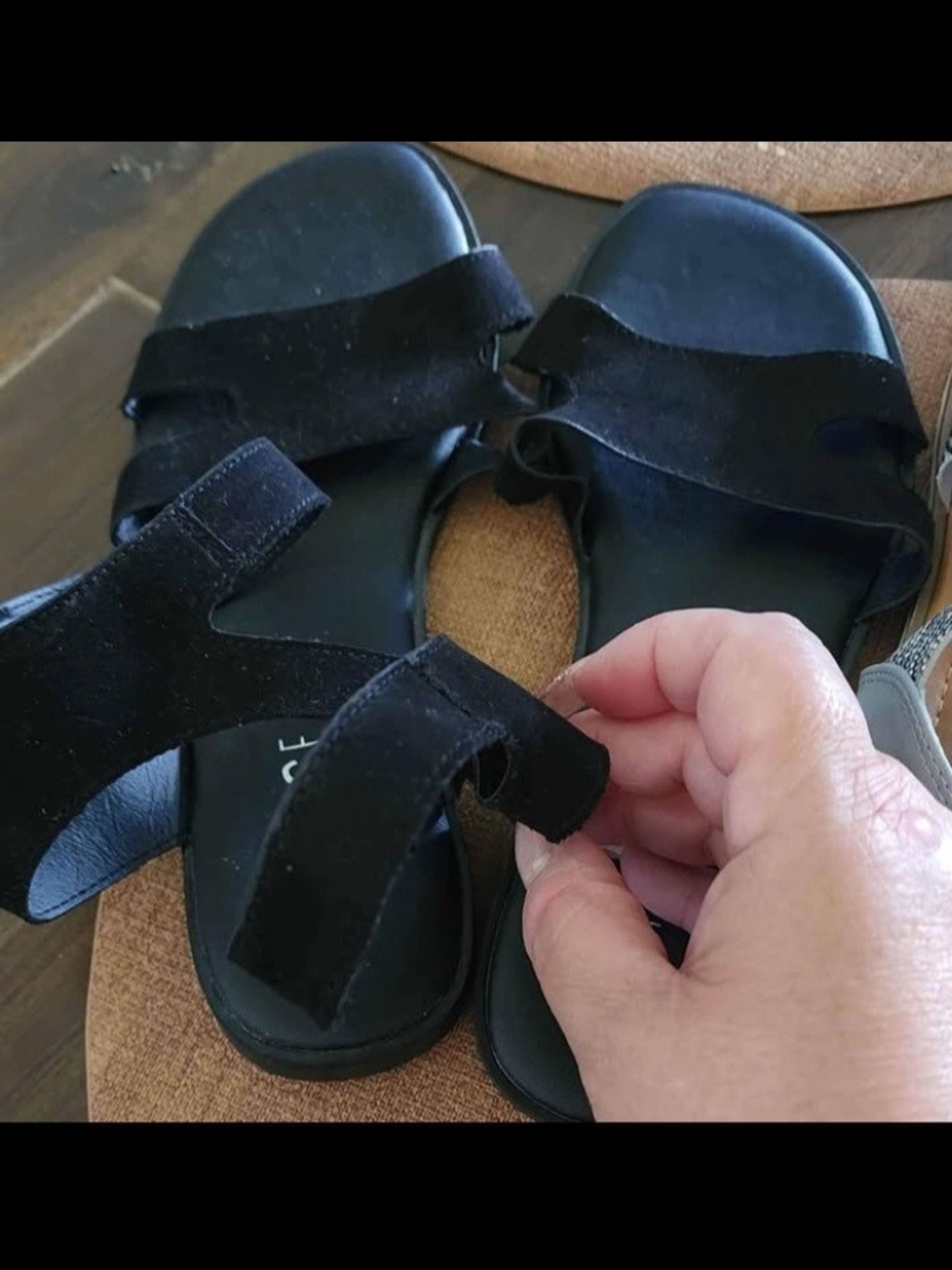 2 Pair Beautiful Sandals
